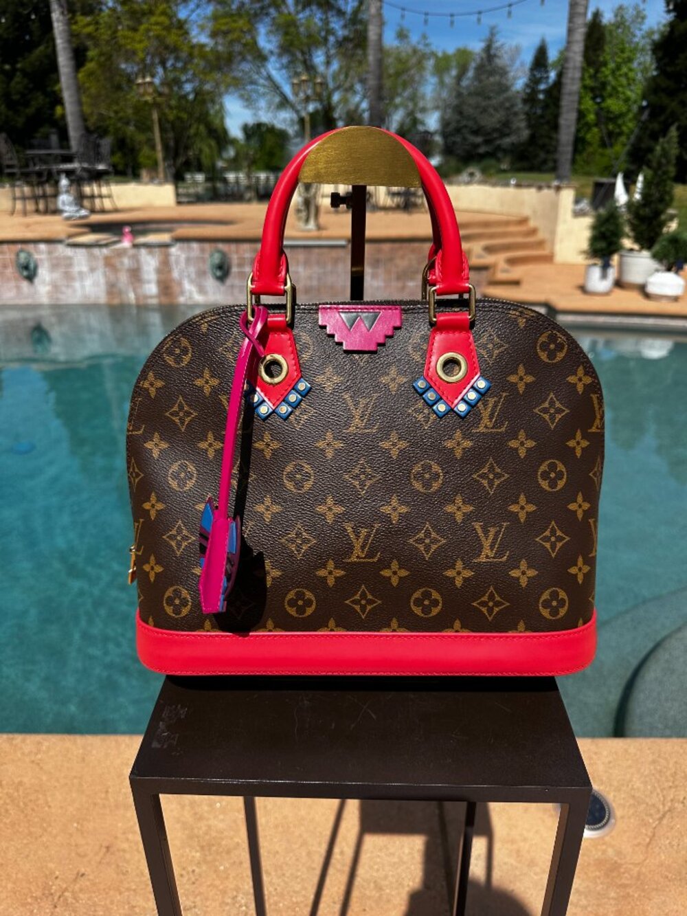 Louis Vuitton Limited Edition Monogram Canvas Totem Flamingo Design Alma
